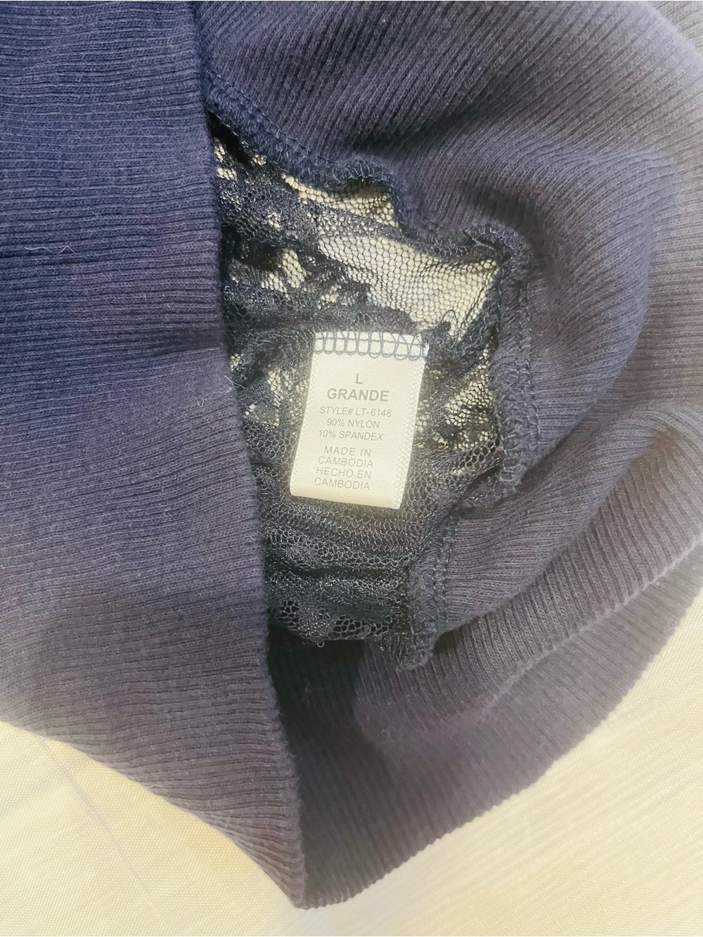 Zenana Outfitters Lace Navy Floral Button-Front Crop Top Cardigan - Picture 5 of 10